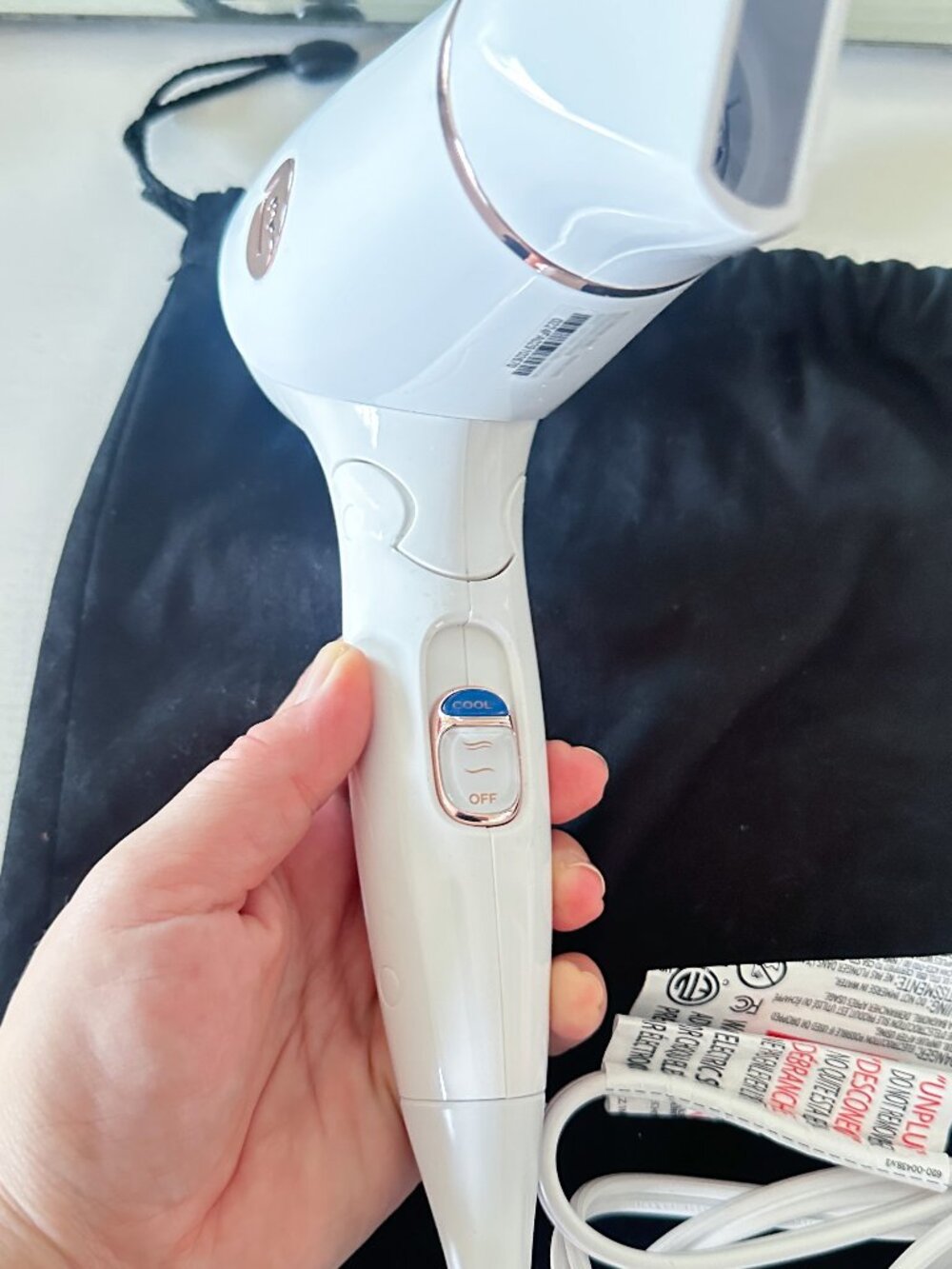 T3 Featherweight Compact Travel Hair Dryer - White - Excellent Condition - Picture 4 of 4